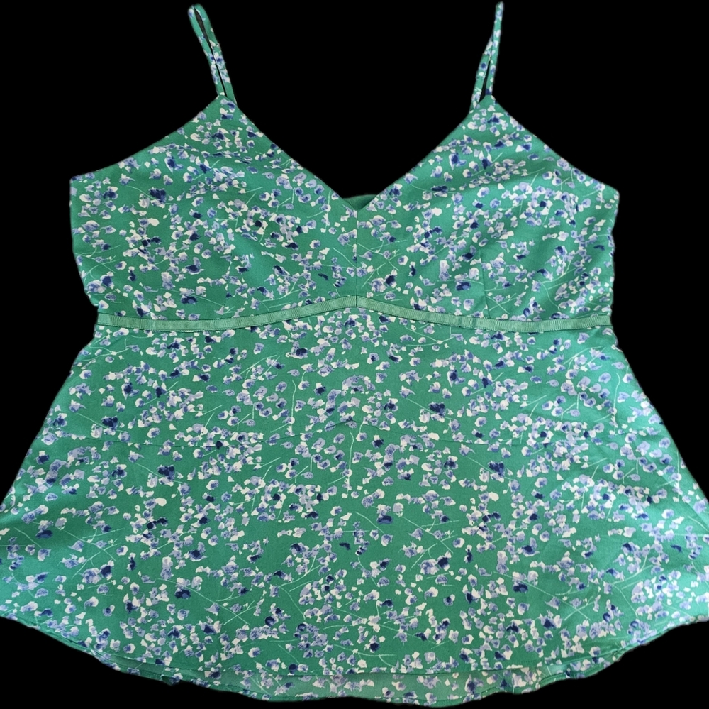 Banana Republic elegant, flowing, adjustable spaghetti stap tank top